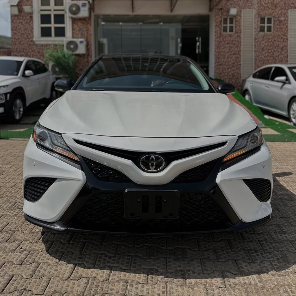2019 Toyota Camry XSE
