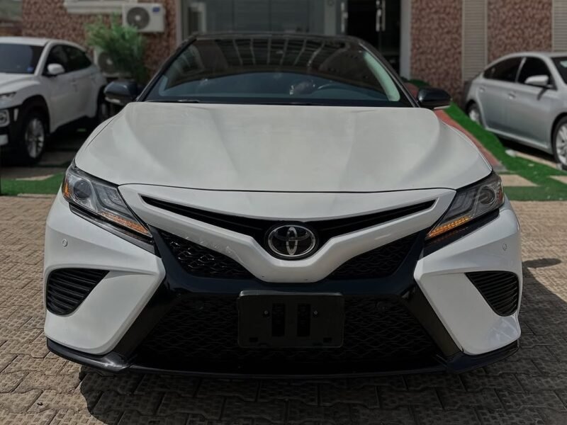 2019 Toyota Camry XSE