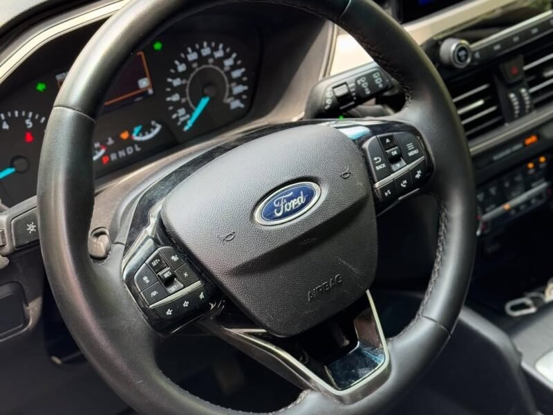 2023 Ford Escape SEL