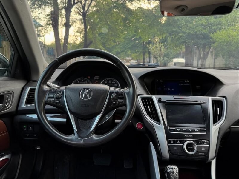 2017 Acura TLX