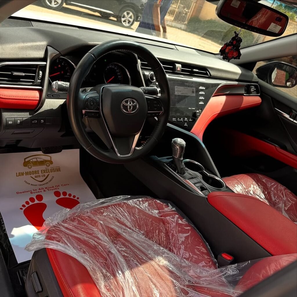 2019 Toyota Camry XSE