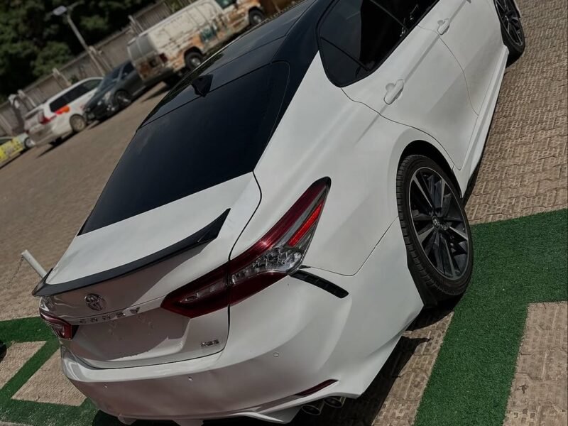 2019 Toyota Camry XSE