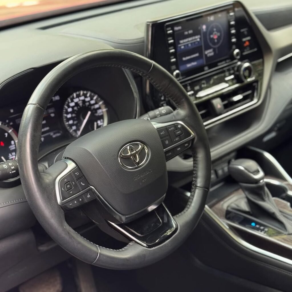 2022 Toyota Highlander Limited