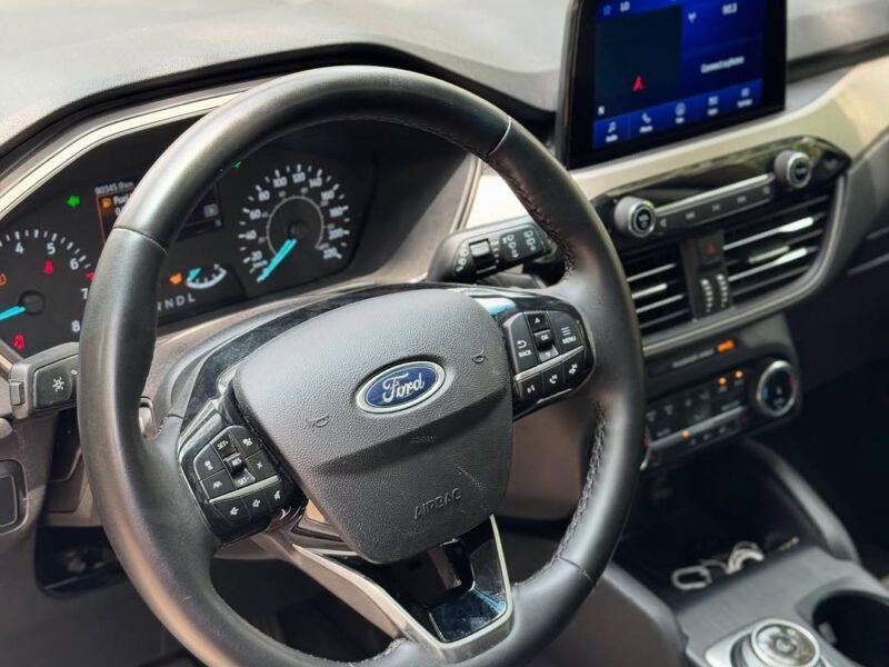 2023 Ford Escape SEL