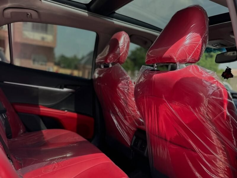 2019 Toyota Camry XSE