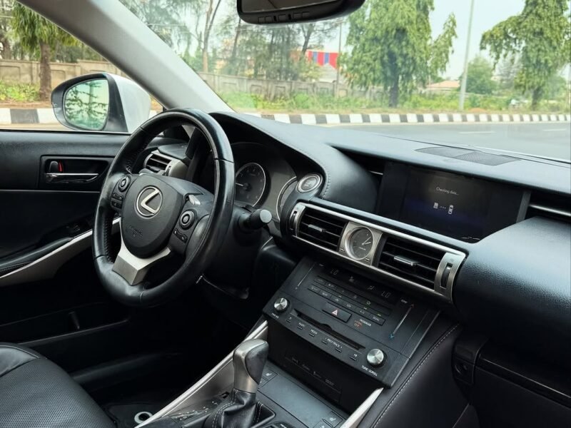 2014 Lexus IS250