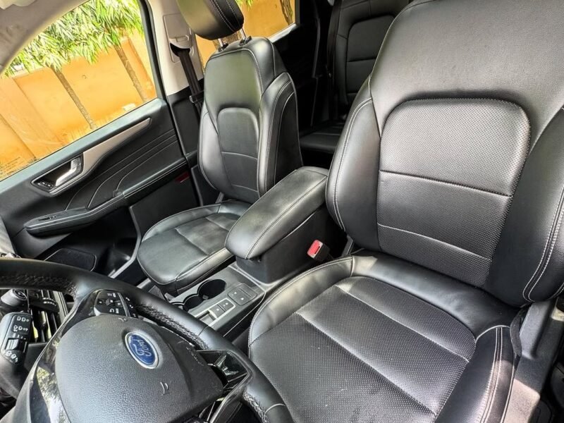 2023 Ford Escape SEL