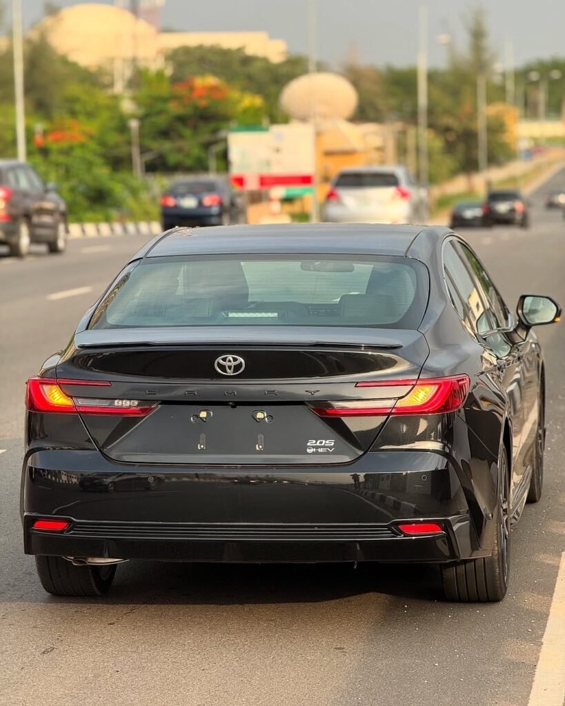Brand New 2025 Toyota Camry 2.0S HEV