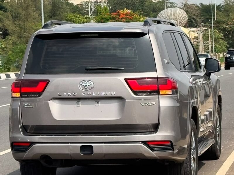 2023 Toyota Land Cruiser GXR – Twin Turbo