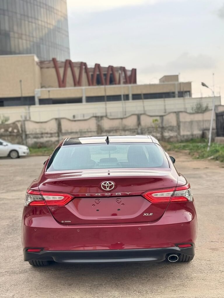 2018 Toyota Camry XLE