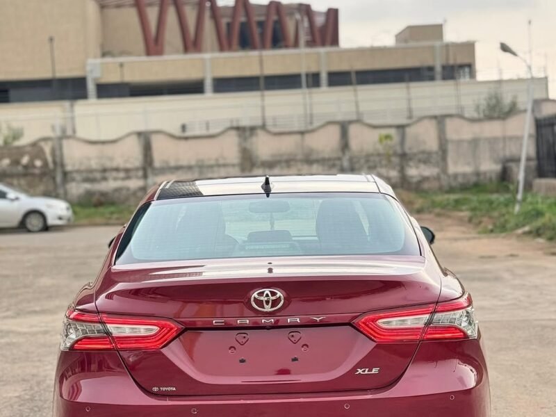 2018 Toyota Camry XLE