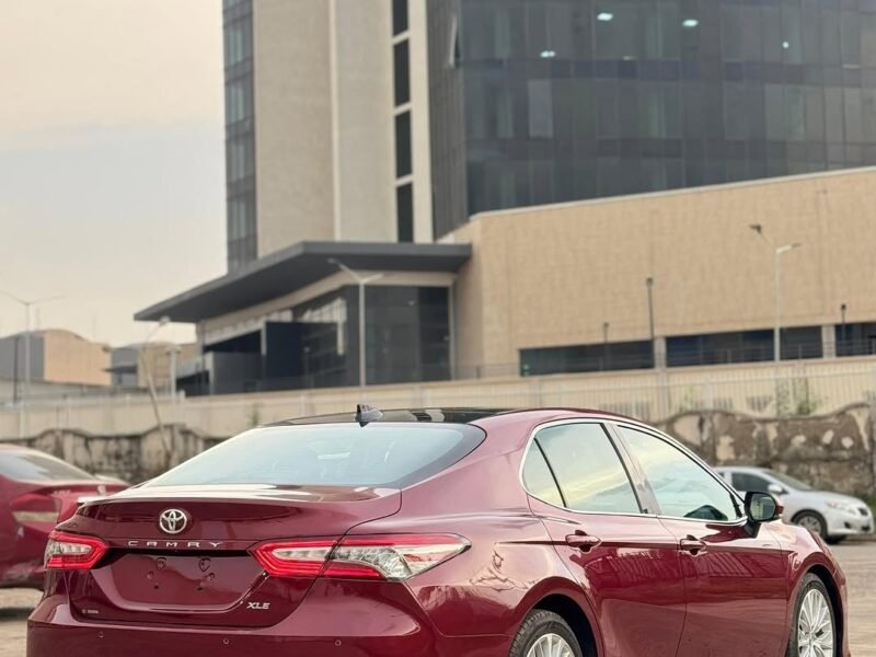 2018 Toyota Camry XLE