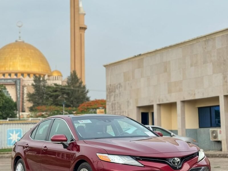 2018 Toyota Camry XLE