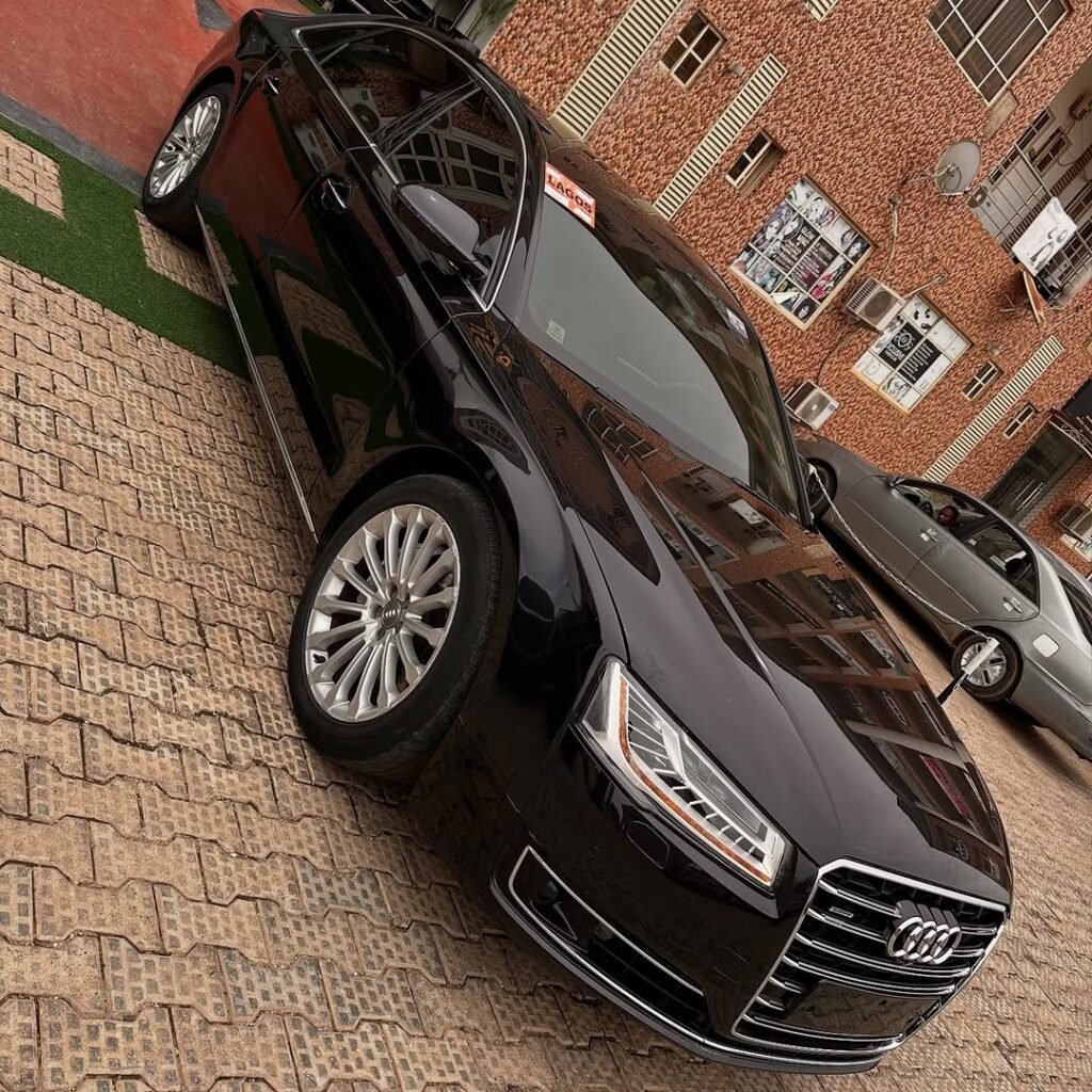 2015/2016 Audi A8L