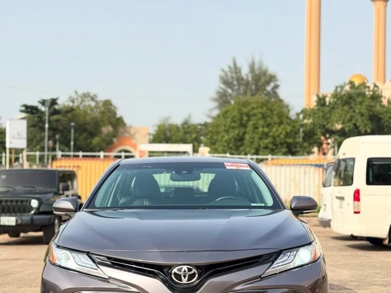 2018 Toyota Camry XLE