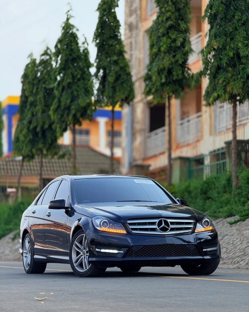 2013 Mercedes-Benz C300