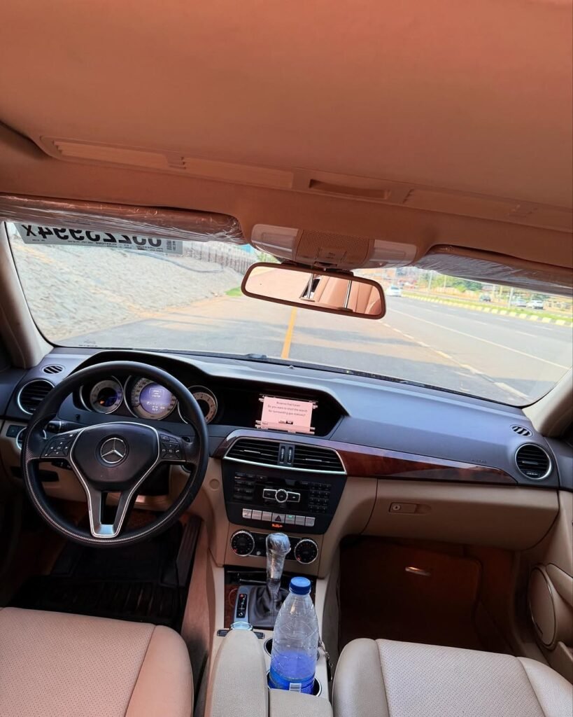 2013 Mercedes-Benz C300