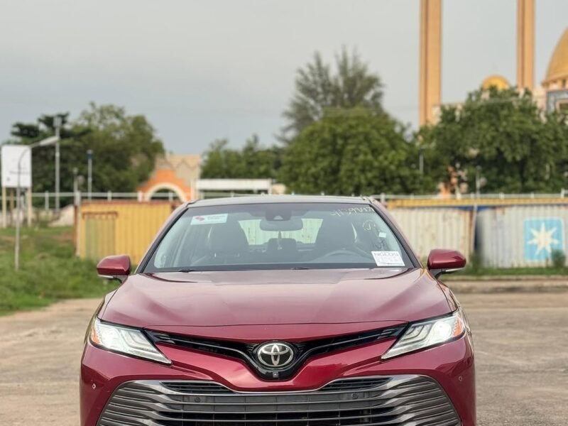 2018 Toyota Camry XLE