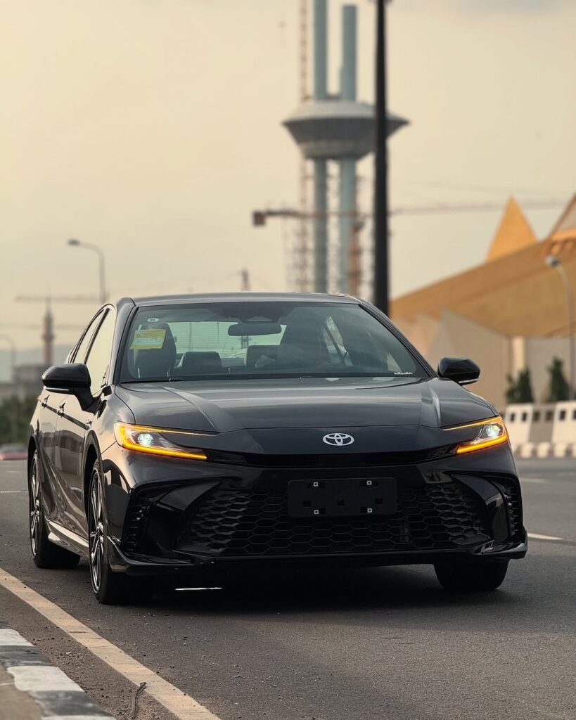 Brand New 2025 Toyota Camry 2.0S HEV
