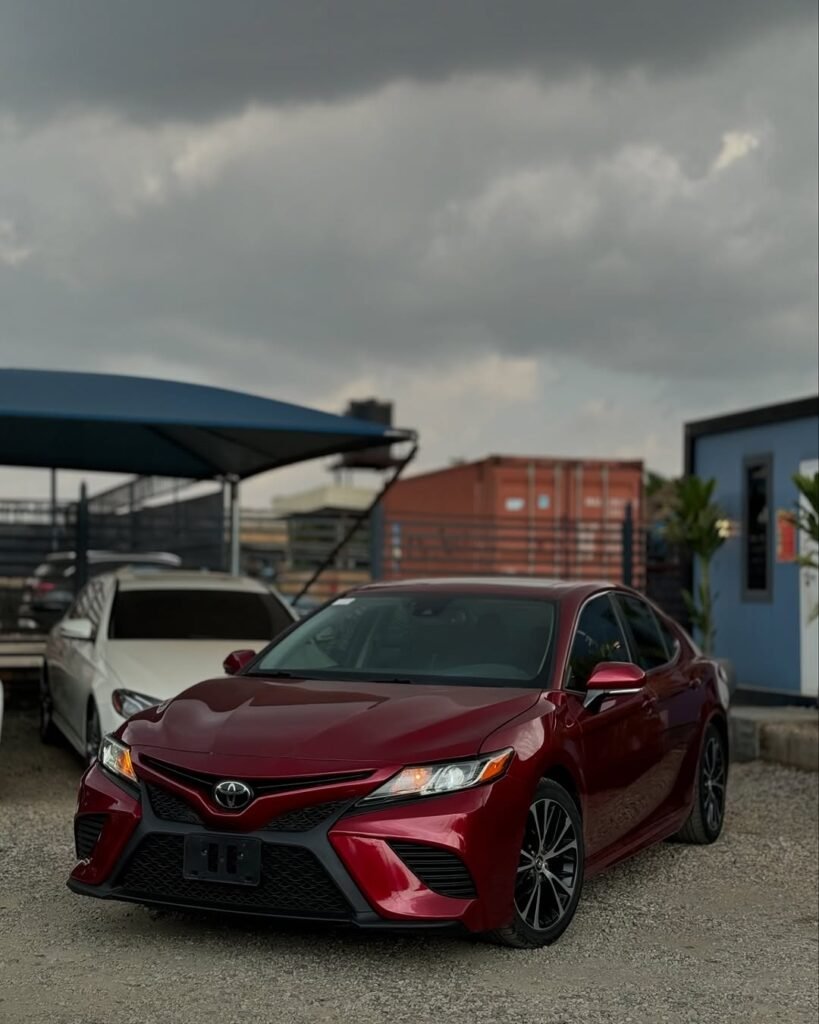 2019 Toyota Camry SE