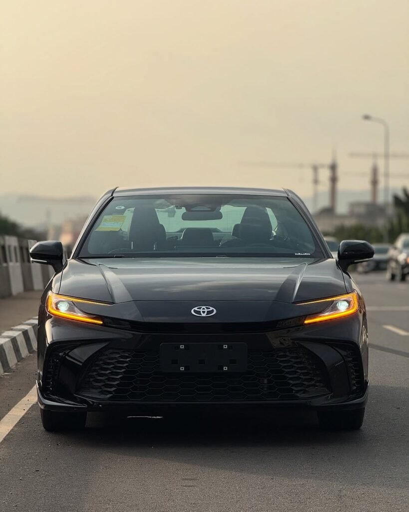 Brand New 2025 Toyota Camry 2.0S HEV